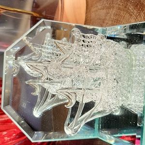 Crystal sailball